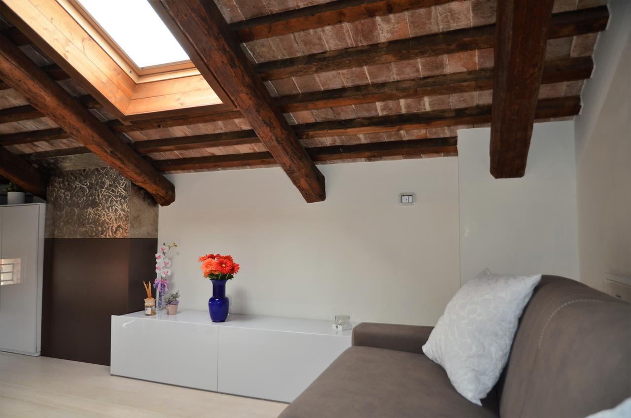 “Al Commercio” Luxury Loft Noale Exterior photo